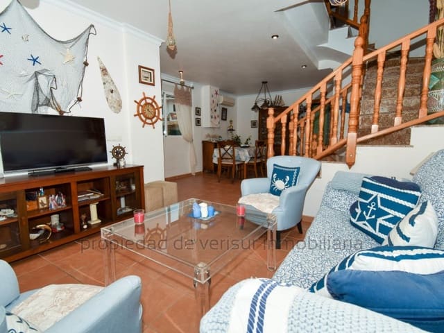 3 bedroom Apartment for rent in Calabardina, Aguilas - € 750 (Ref: 9414338)