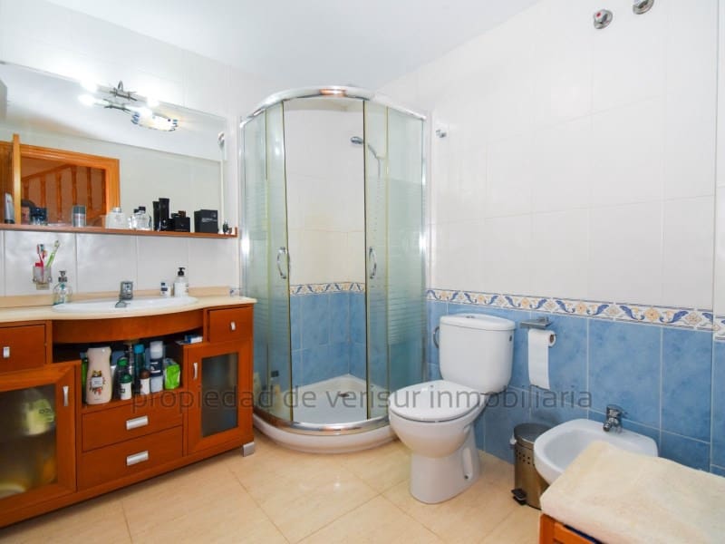 Apartamento de 4 habitaciones en Aguilas en alquiler con garaje - 900 € (Ref: 9414339)