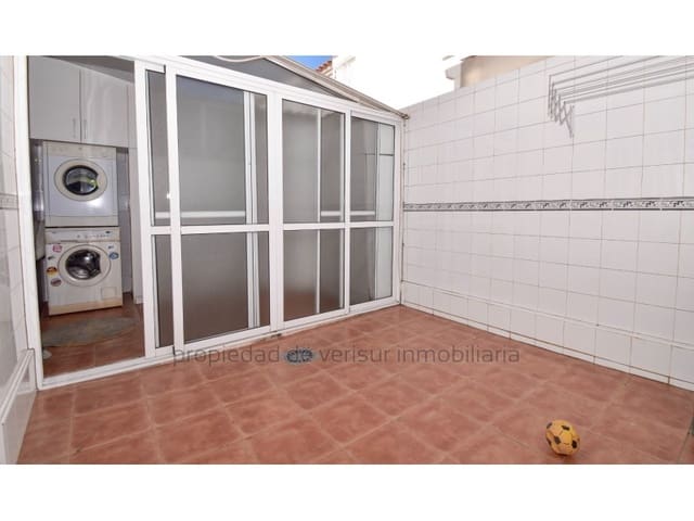 4 bedroom Apartment for rent in Las Majadas - Las Molinetas - Labradorcico, Aguilas with garage - € 900 (Ref: 9414339)