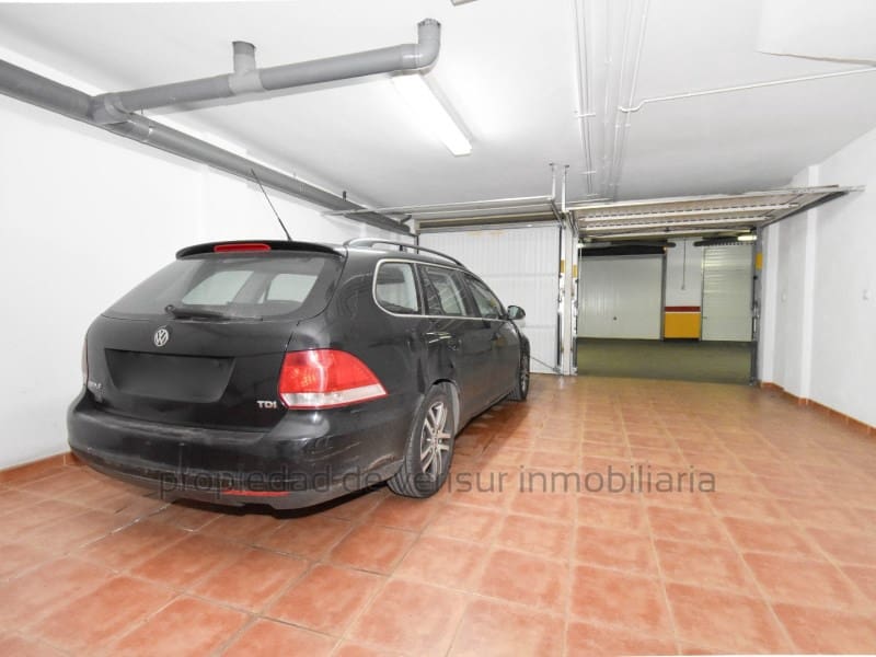 Apartamento de 4 habitaciones en Aguilas en alquiler con garaje - 900 € (Ref: 9414339)