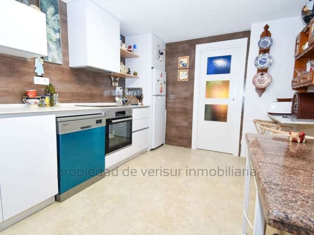 4 makuuhuone Asunto myytävänä paikassa Casco Antiguo, Aguilas - 150 000 € (Ref: 9417615)