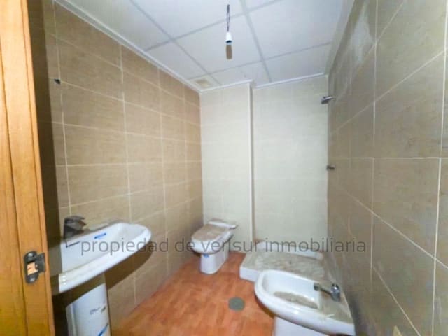 Piso de 2 habitaciones en Lorca en venta - 59.500 € (Ref: 9427587)