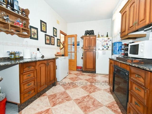 2 soveværelse Byhus til salg i Casco Antiguo, Aguilas med garage - € 130.000 (Ref: 9431334)