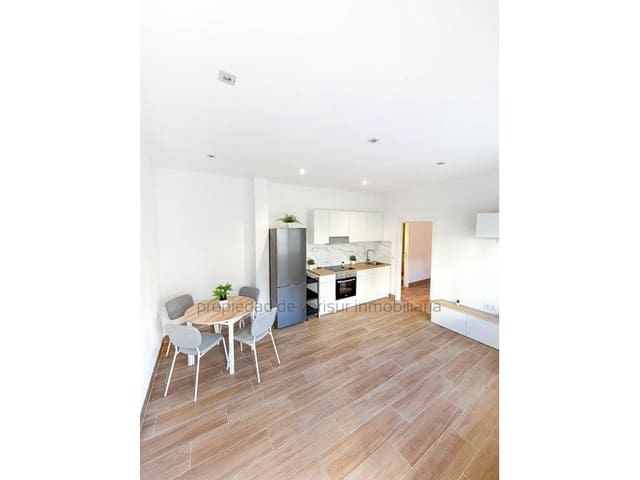 Apartamento Playa de 2 habitaciones en Mojácar en venta - 229.000 € (Ref: 9437192)