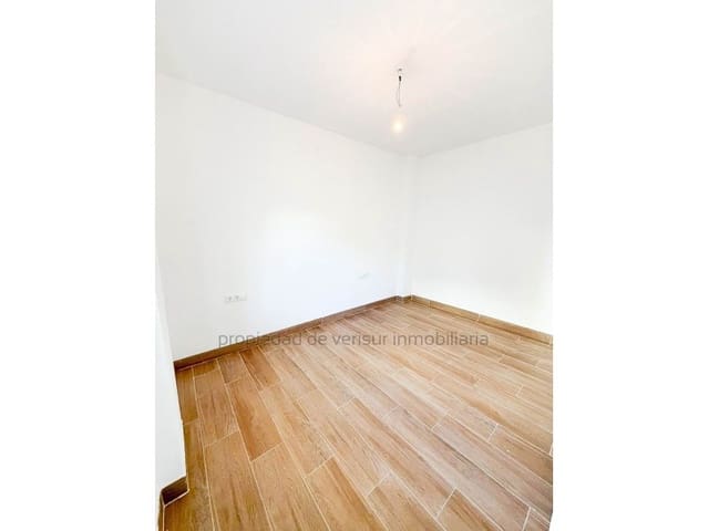 Apartamento Playa de 2 habitaciones en Mojácar en venta - 229.000 € (Ref: 9437192)