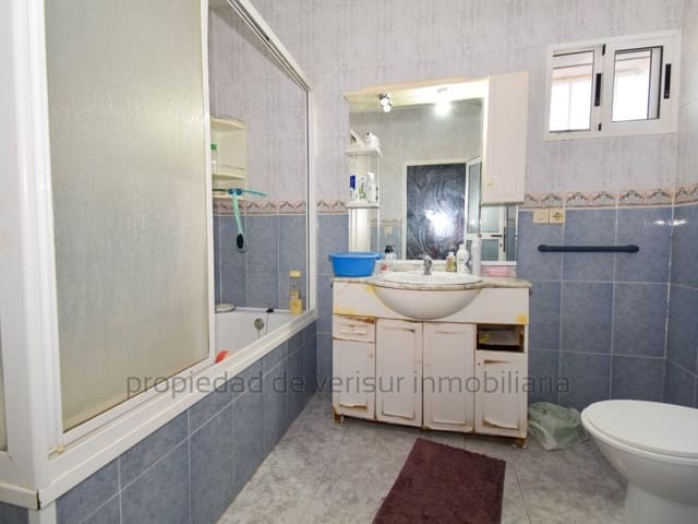 2 quarto Moradia em Banda para venda em Casco Antiguo, Aguilas com garagem - 135 000 € (Ref: 9437193)