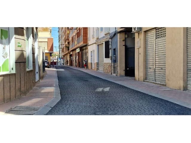 Garage till salu i Lorca - 31 000 € (Ref: 9452207)