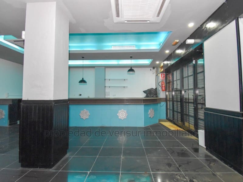 Kommersiell til leie i Aguilas - € 600 (Ref: 9452792)