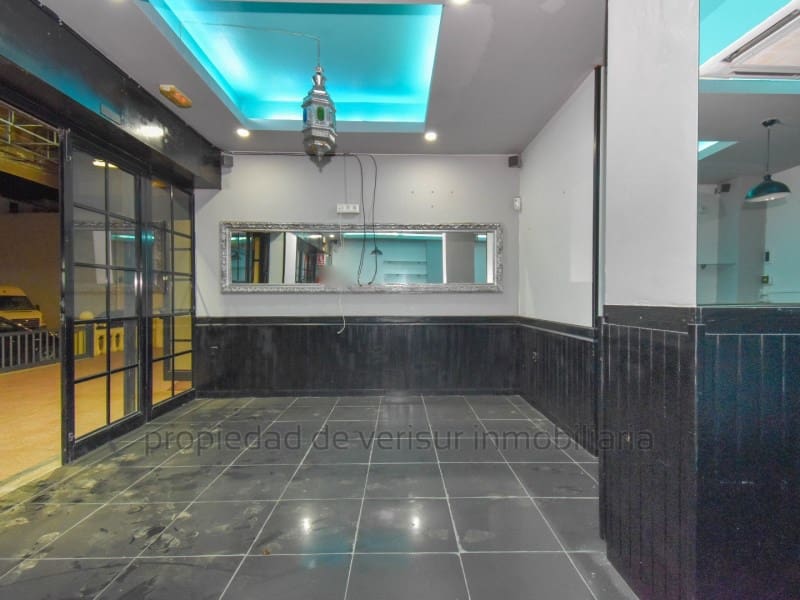 Kommersiell til leie i Aguilas - € 600 (Ref: 9452792)