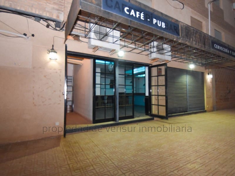 Kommersiell til leie i Aguilas - € 600 (Ref: 9452792)