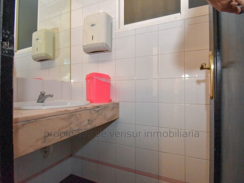 Kommersiell til leie i Aguilas - € 600 (Ref: 9452792)