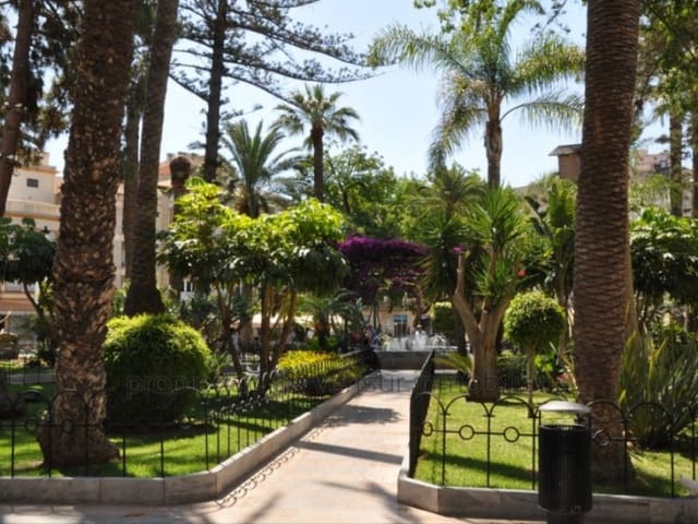 Kommersiell til leie i El Rubial, Aguilas - € 600 (Ref: 9452792)