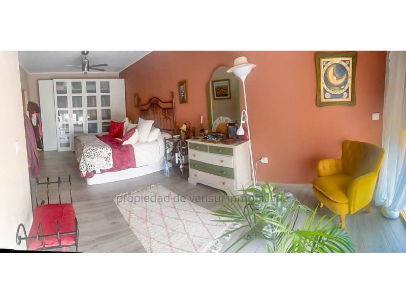 Chalet de 4 habitaciones en Aguilas en venta con garaje - 400.000 € (Ref: 9456343)