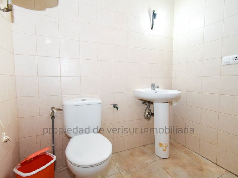 Commercial for rent in Aguilas - € 550 (Ref: 9462441)