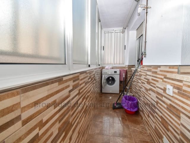 4 slaapkamer Flat te koop in Casco Antiguo, Aguilas - € 156.000 (Ref: 9465844)