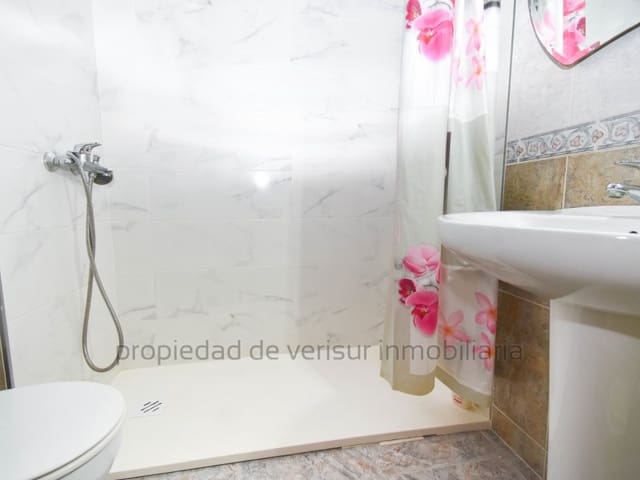 4 slaapkamer Flat te koop in Casco Antiguo, Aguilas - € 156.000 (Ref: 9465844)