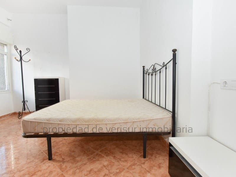 2 bedroom Apartment for rent in Albox - € 700 (Ref: 9506310)