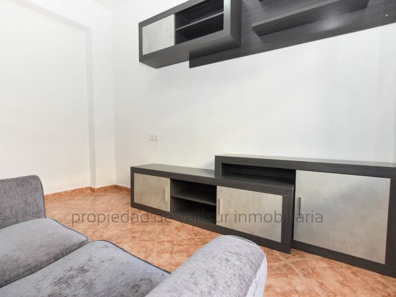 2 bedroom Apartment for rent in Albox - € 700 (Ref: 9506310)
