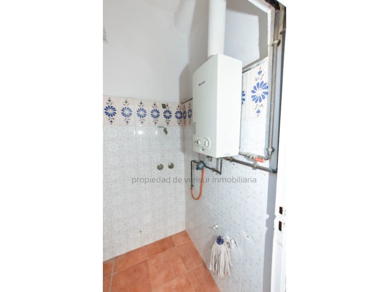 2 bedroom Apartment for rent in Albox - € 700 (Ref: 9506310)