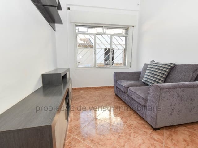 Apartamento de 2 habitaciones en Albox en alquiler - 700 € (Ref: 9506310)