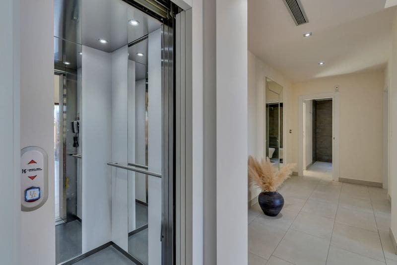 4 bedroom Villa for sale in Javea / Xabia with pool garage - € 1,695,000 (Ref: 10164145)