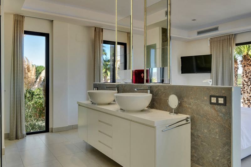 4 bedroom Villa for sale in Javea / Xabia with pool garage - € 1,695,000 (Ref: 10164145)