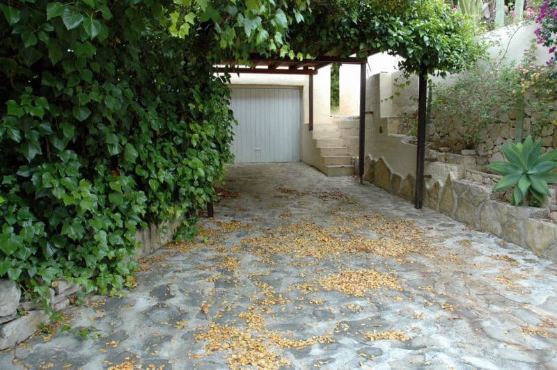 4 bedroom Villa for sale in Benissa with pool garage - € 1,100,000 (Ref: 4630474)