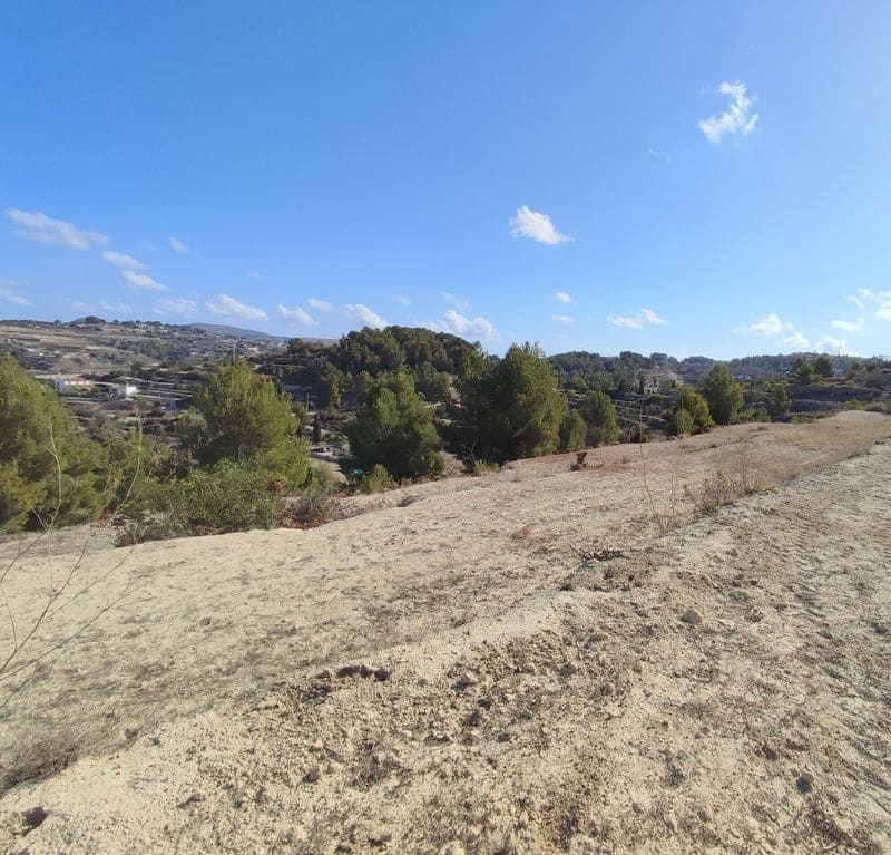 Maalaistalo myytävänä paikassa Benissa - 230 000 € (Ref: 8440198)