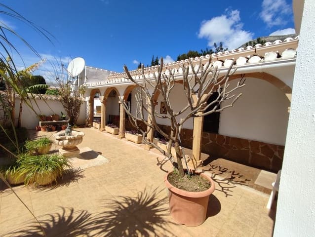 3 Zimmer Villa zu verkaufen in Javea / Xàbia mit Pool Garage - 950.000 € (Ref: 8894416)
