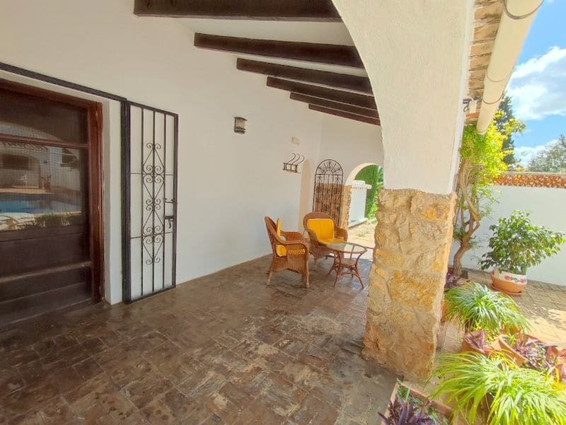 3 Zimmer Villa zu verkaufen in Javea / Xabia mit Pool Garage - 950.000 € (Ref: 8894416)