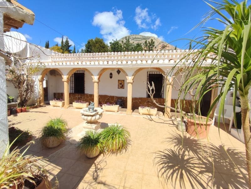 3 Zimmer Villa zu verkaufen in Javea / Xabia mit Pool Garage - 950.000 € (Ref: 8894416)