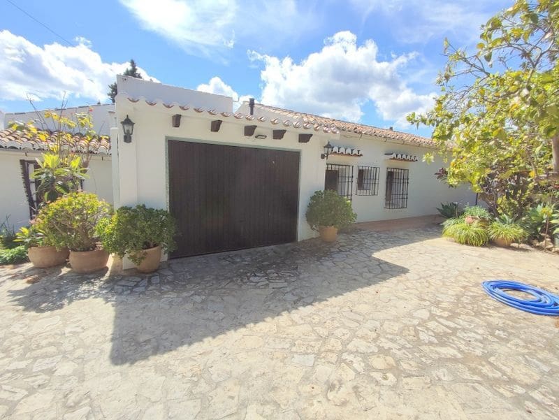 3 Zimmer Villa zu verkaufen in Javea / Xabia mit Pool Garage - 950.000 € (Ref: 8894416)
