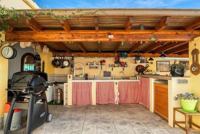 3 bedroom Villa for sale in Javea / Xàbia with pool garage - € 750,000 (Ref: 8921023)