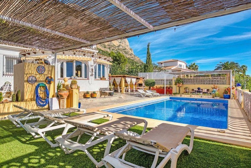 3 bedroom Villa for sale in Javea / Xabia with pool garage - € 750,000 (Ref: 8921023)