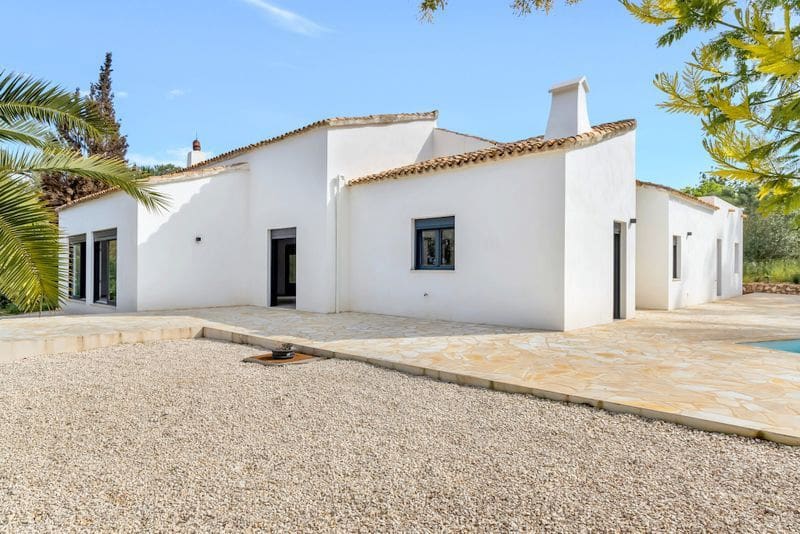 4 Zimmer Villa zu verkaufen in Javea / Xabia mit Pool Garage - 1.950.000 € (Ref: 9016778)