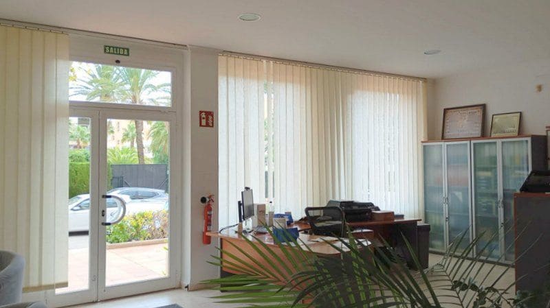 Erhverv til leje i Javea / Xabia - € 1.900 (Ref: 9325981)