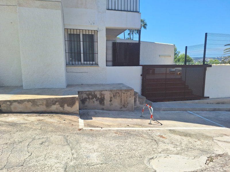 Kommersiell til salgs i Javea / Xabia - € 340 000 (Ref: 9334387)