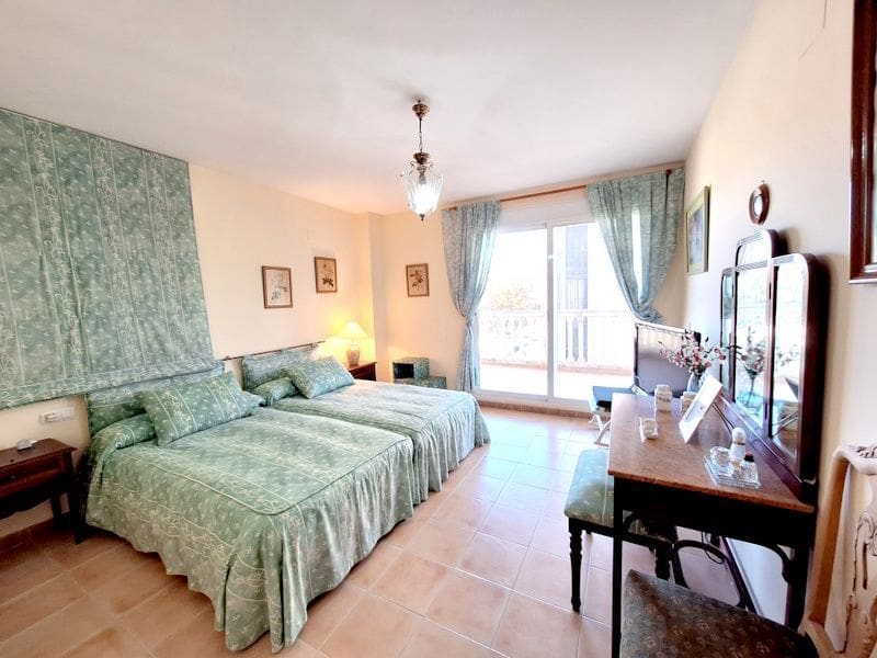 4 bedroom Townhouse for sale in Javea / Xabia with pool garage - € 790,000 (Ref: 9830638)
