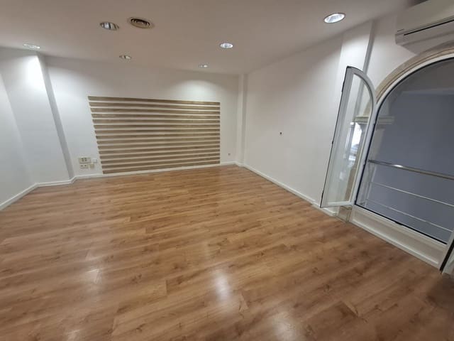 Erhverv til leje i Javea / Xàbia - € 1.500 (Ref: 9990201)