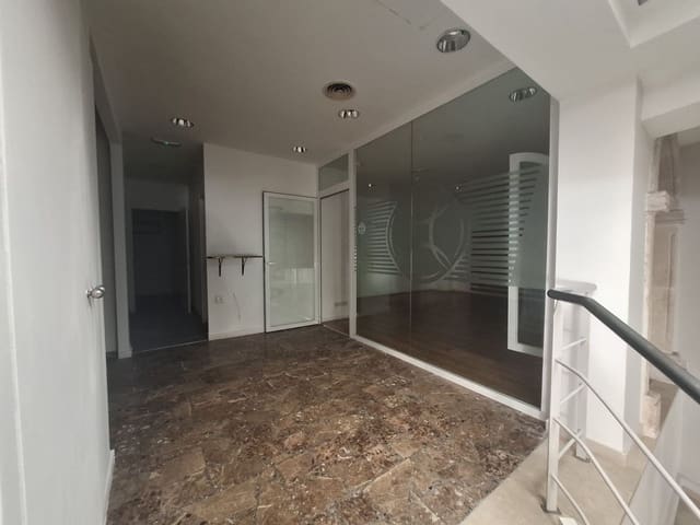 Erhverv til leje i Javea / Xàbia - € 1.500 (Ref: 9990201)