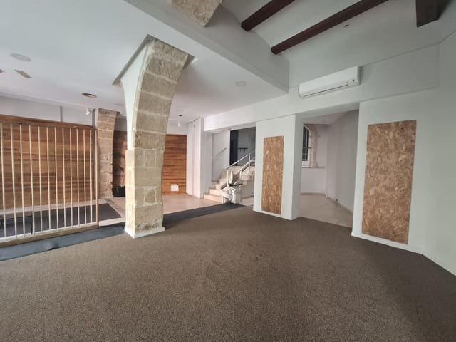 Erhverv til leje i Javea / Xàbia - € 1.500 (Ref: 9990201)