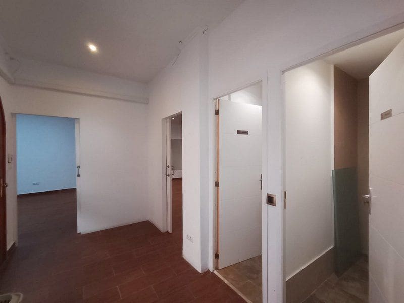 Erhverv til leje i Javea / Xabia - € 700 (Ref: 9990202)
