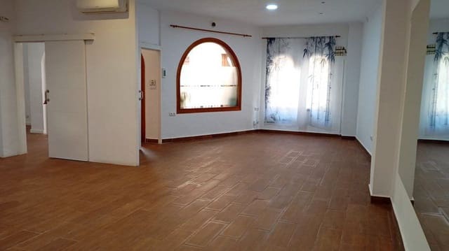 Erhverv til leje i Javea / Xàbia - € 700 (Ref: 9990202)