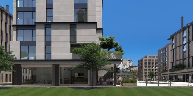 Commercial for sale in Pontevedra city - € 468,560 (Ref: 8572923)