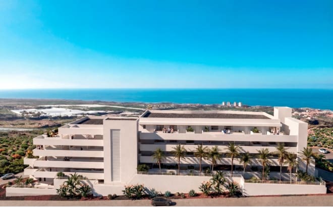 2 slaapkamer Flat te koop in Los Menores met zwembad garage - € 940.000 (Ref: 8968272)