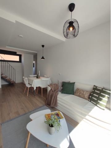 2 Zimmer Penthouse zu verkaufen in Puerta Bonita, Madrid Stadt mit Pool - 436.900 € (Ref: 9296745)