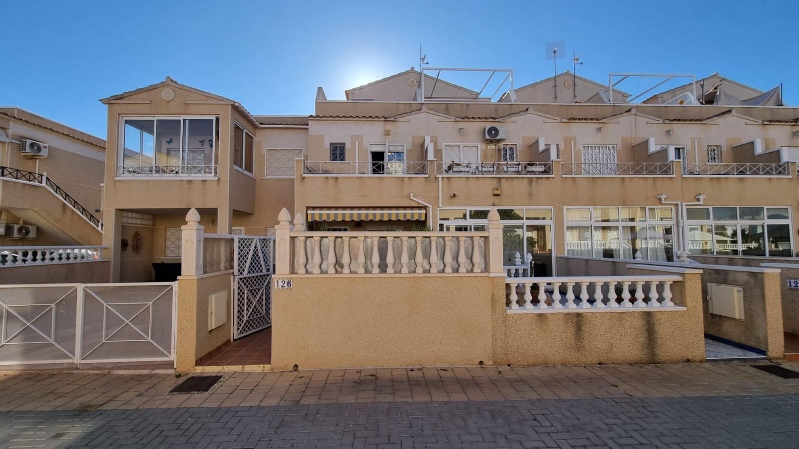 2 Zimmer Apartment zu verkaufen in La Chismosa mit Pool - 174.000 € (Ref: 10165239)