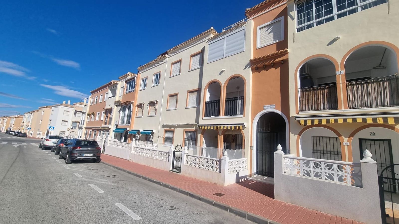 Bungalow de 2 habitaciones en Torrevieja en venta - 137.000 € (Ref: 10165241)