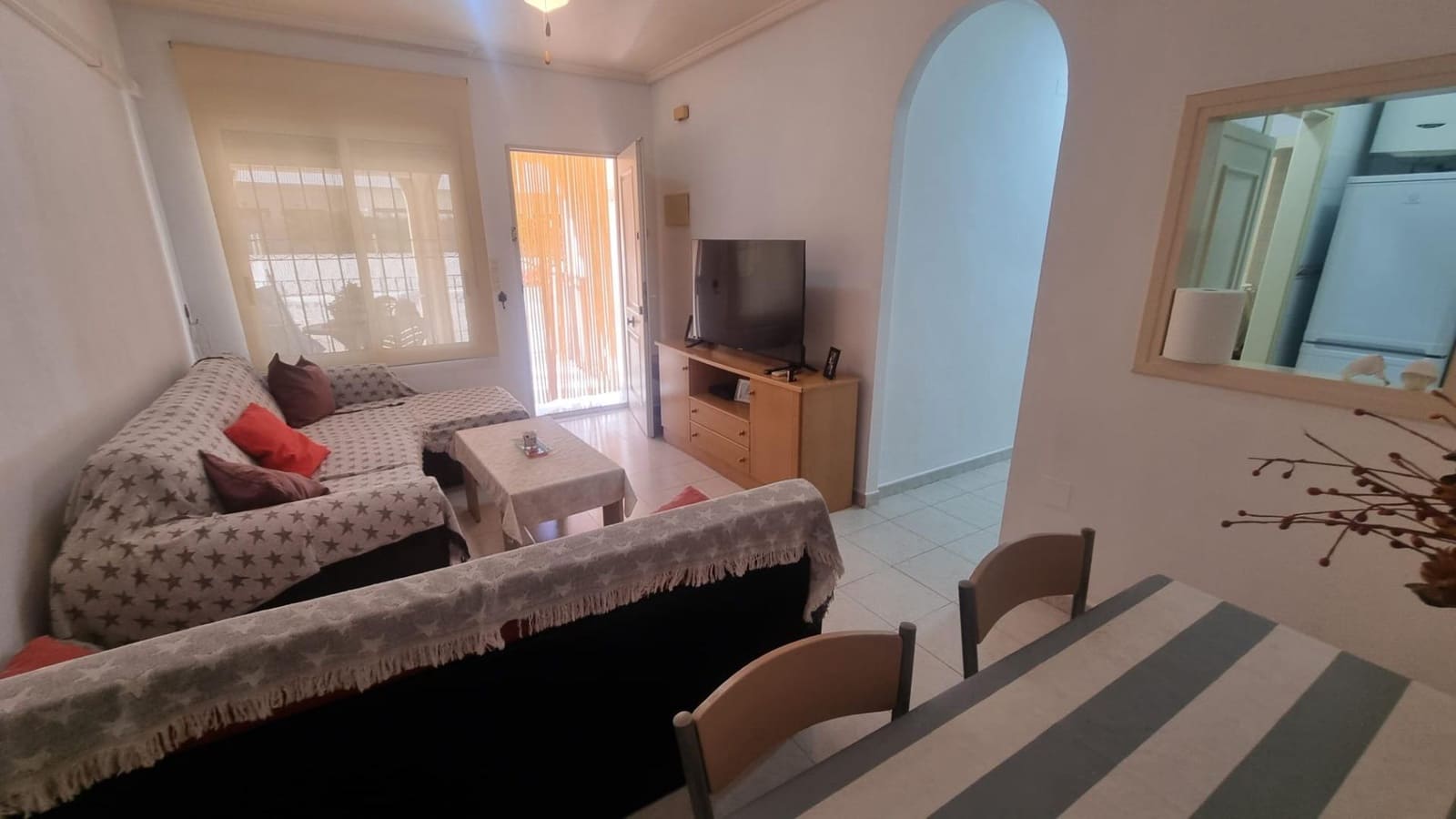 Bungalow de 2 habitaciones en Torrevieja en venta - 137.000 € (Ref: 10165241)