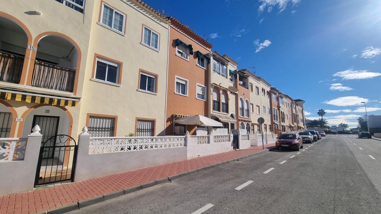 Bungalow de 2 habitaciones en Torrevieja en venta - 137.000 € (Ref: 10165241)